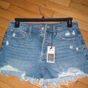 Lincoln women shorts